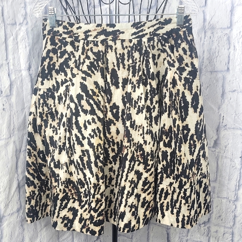 Calvin Klein Black and White Circle Skirt With Pockets Size‎ 8